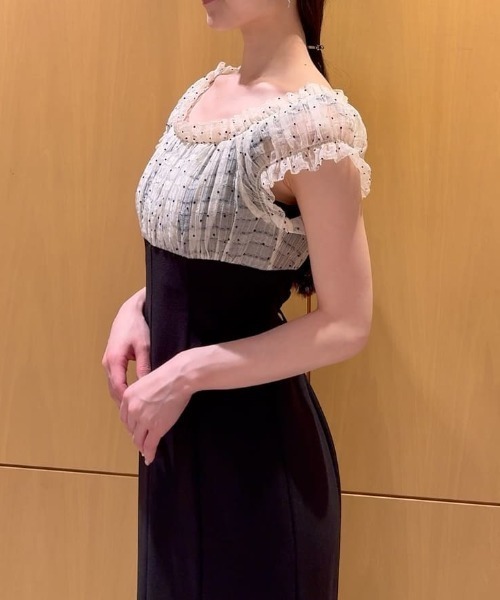 SNIDEL(スナイデル)の「シアーギャザードッキングワンピース(ワンピース・レディース・ミント/ドット/ブラック・0/1)」の17枚目の写真