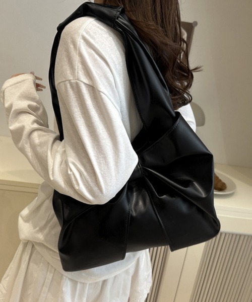 Miniministore(ミニミニストア)の「ビッグリボンバッグ ワンショルダートート(トートバッグ・レディース・シルバー/ブラック/アイボリー/キャメル/レッド・FREE)」の10枚目の写真