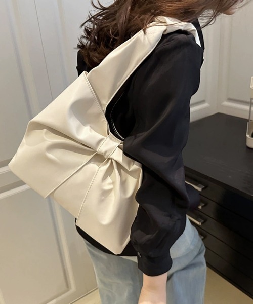 Miniministore(ミニミニストア)の「ビッグリボンバッグ ワンショルダートート(トートバッグ・レディース・シルバー/ブラック/アイボリー/キャメル/レッド・FREE)」の12枚目の写真