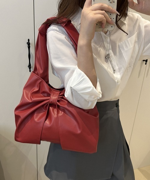 Miniministore(ミニミニストア)の「ビッグリボンバッグ ワンショルダートート(トートバッグ・レディース・シルバー/ブラック/アイボリー/キャメル/レッド・FREE)」の16枚目の写真