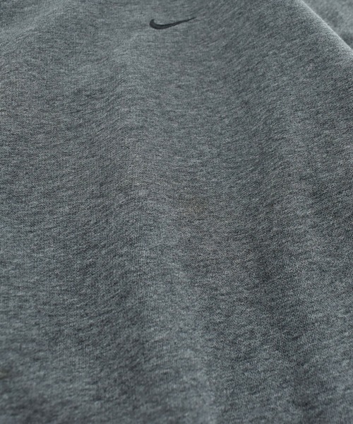 LABORATORY R（ラボラトリーアール）の「【USED】NIKE small swoosh ロゴ スウェット（スウェット・メンズ・グレー・X-LARGE）」の6枚目の写真