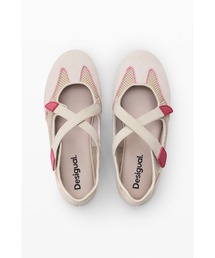 Desigual（デシグアル）の「クロスストラップメッシュバレエシューズ パールグレー×ピンク（パンプス）」