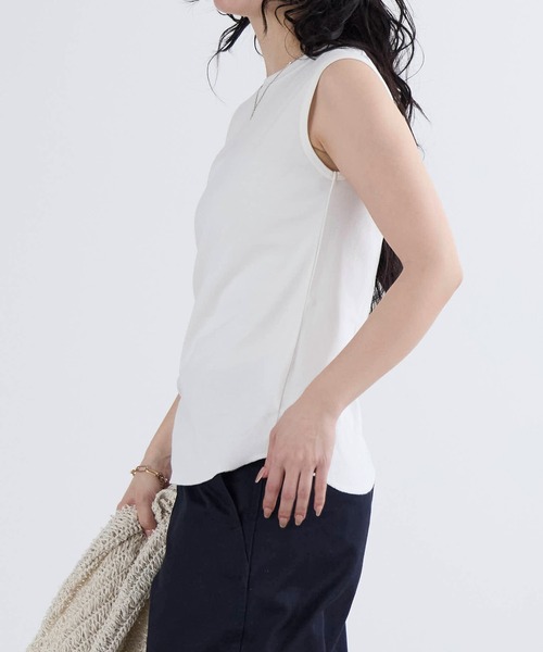 HANES（ヘインズ）の「【Hanes】スリーブレスTシャツ（Tシャツ/カットソー・レディース・オフホワイト/ブラック・FREE）」の11枚目の写真