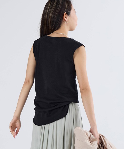HANES（ヘインズ）の「【Hanes】スリーブレスTシャツ（Tシャツ/カットソー・レディース・オフホワイト/ブラック・FREE）」の19枚目の写真
