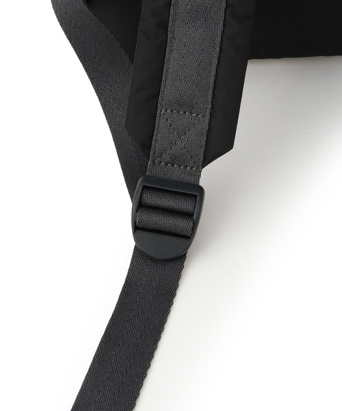 LeSportsac(レスポートサック)の「【WEB限定】・【LeSportsac for ADAM ET ROPE'】Exclusive Classic Everyday BP(バックパック/リュック・レディース・シルバー・FREE)」の12枚目の写真