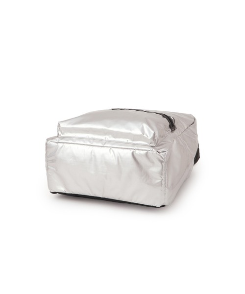 LeSportsac(レスポートサック)の「【WEB限定】・【LeSportsac for ADAM ET ROPE'】Exclusive Classic Everyday BP(バックパック/リュック・レディース・シルバー・FREE)」の18枚目の写真