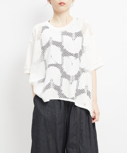 gomme(ゴム)の「バルーンメッシュT(Tシャツ/カットソー・レディース・ブラック/ブラウン/ホワイト・MEDIUM)」の2枚目の写真