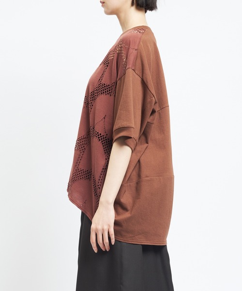 gomme(ゴム)の「バルーンメッシュT(Tシャツ/カットソー・レディース・ブラック/ブラウン/ホワイト・MEDIUM)」の14枚目の写真
