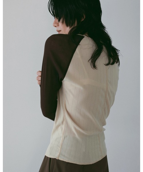 anuke(アンヌーク)の「Sheer Raglan T-Shirts(Tシャツ/カットソー・レディース・クリーム/ブルー系その他・FREE)」の3枚目の写真