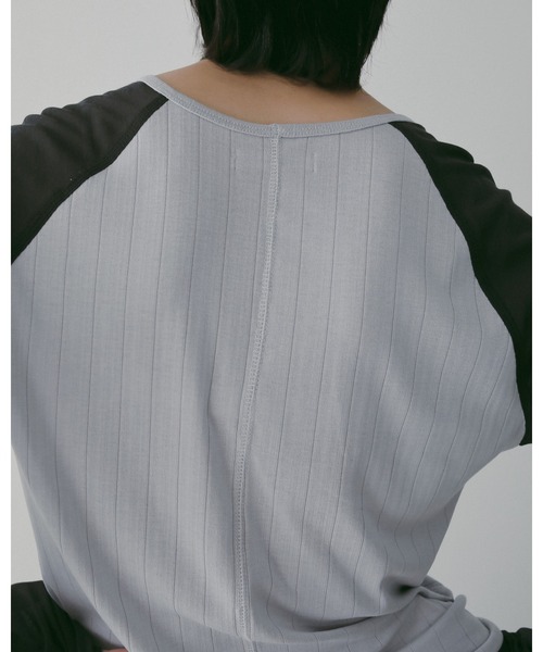 anuke(アンヌーク)の「Sheer Raglan T-Shirts(Tシャツ/カットソー・レディース・クリーム/ブルー系その他・FREE)」の5枚目の写真