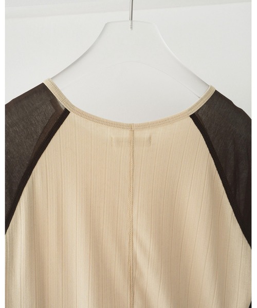 anuke(アンヌーク)の「Sheer Raglan T-Shirts(Tシャツ/カットソー・レディース・クリーム/ブルー系その他・FREE)」の10枚目の写真