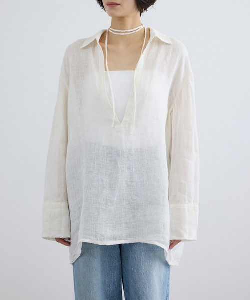SALON adam et rope'(サロン アダム エ ロペ)の「リネンカラミスキッパーシャツ / イージーケア(シャツ/ブラウス・レディース・オフホワイト/ベージュ・FREE)」の14枚目の写真