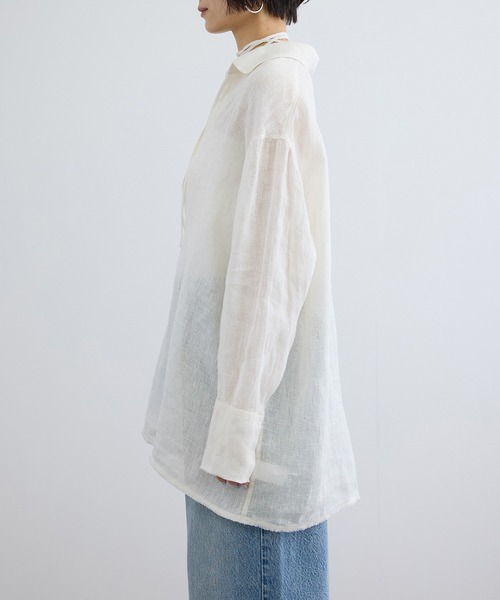 SALON adam et rope'(サロン アダム エ ロペ)の「リネンカラミスキッパーシャツ / イージーケア(シャツ/ブラウス・レディース・オフホワイト/ベージュ・FREE)」の15枚目の写真