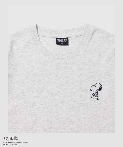 Mac-House(マックハウス)の「【PEANUTS/ TOY STORY / TOM & JERRY】キャラクター 線画 ワンポイント刺繍 バックデザイン クルーネック 半袖Tシャツ(Tシャツ/カットソー・メンズ・ブルーグリーン/オフホワイト/スミクロ/オートミール・S/M/L/XL)」の12枚目の写真