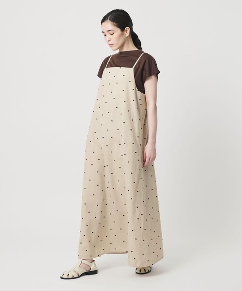 BEAUTY&YOUTH UNITED ARROWS(ビューティーアンドユースユナイテッドアローズ)の「麻ブレンド ドット キャミワンピース(ワンピース・レディース・ブラック/ナチュラル・M/S/XS)」の17枚目の写真