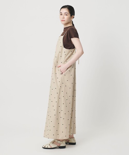 BEAUTY&YOUTH UNITED ARROWS(ビューティーアンドユースユナイテッドアローズ)の「麻ブレンド ドット キャミワンピース(ワンピース・レディース・ブラック/ナチュラル・M/S/XS)」の15枚目の写真