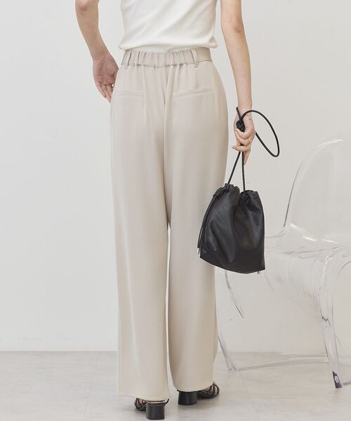 AMERICAN HOLIC（アメリカンホリック）の「【接触冷感イージーケア】ドレープパンツ（その他パンツ・レディース・ライトベージュ/ブラック/ブラウン・L/M）」の16枚目の写真