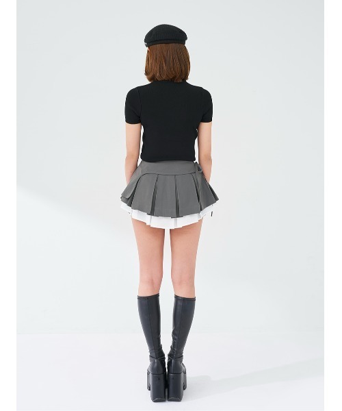 Darich(ダーリッチ)の「ダブルレイヤードプリーツミニスカート(スカート・レディース・グレー/ブラック/キャメル・M/S)」の17枚目の写真