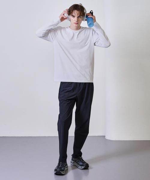 BASIC HOUSE(ベーシックハウス)の「スーパー ストレッチ スパン バンディング ストレート パンツ_ブラック(スウェットパンツ・メンズ・ブラック・28inch/30inch/32inch/34inch/36inch)」の4枚目の写真