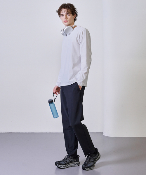 BASIC HOUSE(ベーシックハウス)の「スーパー ストレッチ スパン バンディング ストレート パンツ_ブラック(スウェットパンツ・メンズ・ブラック・28inch/30inch/32inch/34inch/36inch)」の6枚目の写真
