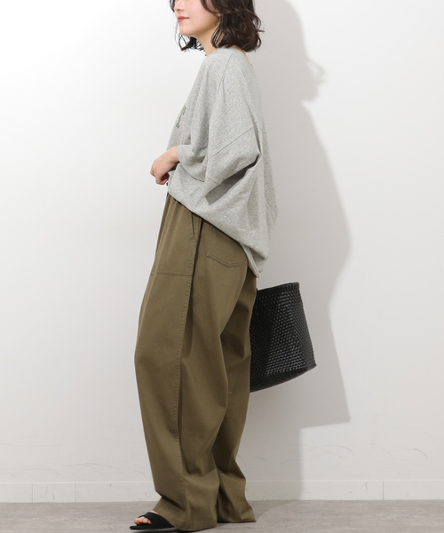 JOURNAL STANDARD relume(ジャーナルスタンダード レリューム)の「ドルマンカレッジロゴプルオーバー(スウェット・レディース・ブラック系その他/ライトグレー/ベージュ・FREE)」の14枚目の写真