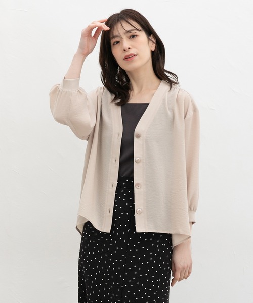 Honeys（ハニーズ）の「８分袖シャツカーディガン（シャツ/ブラウス・レディース・アイボリー/グレイッシュベージュ/ブラック/グレイッシュブルー/モカ/ダークオレンジ・L/LL/M/S）」の16枚目の写真
