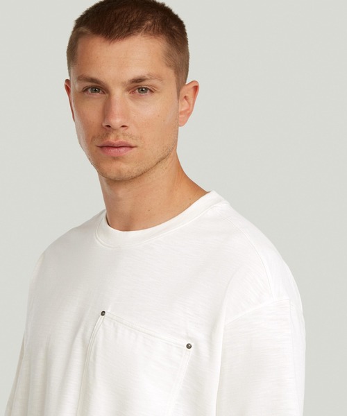 G-STAR(ジースター)の「【Safari Online掲載】Pocket Loose T-Shirt/ポケットディテールスラブルーズTシャツ(Tシャツ/カットソー・メンズ・オフホワイト/グレー系その他/グリーン系その他・X-LARGE/MEDIUM/X-SMALL/LARGE/SMALL)」の5枚目の写真
