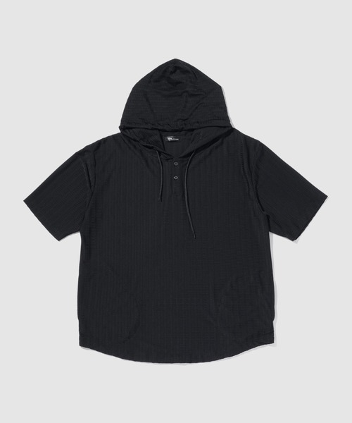 Mac-House(マックハウス)の「リラックスシルエットカプリフーディ(パーカー・メンズ・ホワイト/ブラック・M/L/XL)」の2枚目の写真