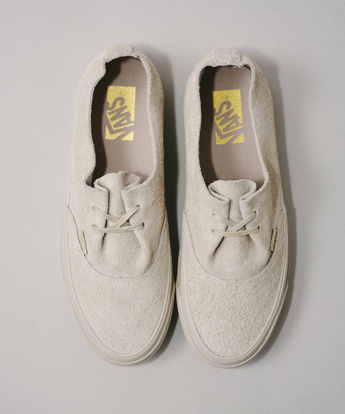 VANS(バンズ)の「VANS / ヴァンズ プレミアム オーセンティック イーズ(その他シューズ・メンズ・ベージュ・26cm/27cm/27.5cm/28cm/26.5cm)」の1枚目の写真