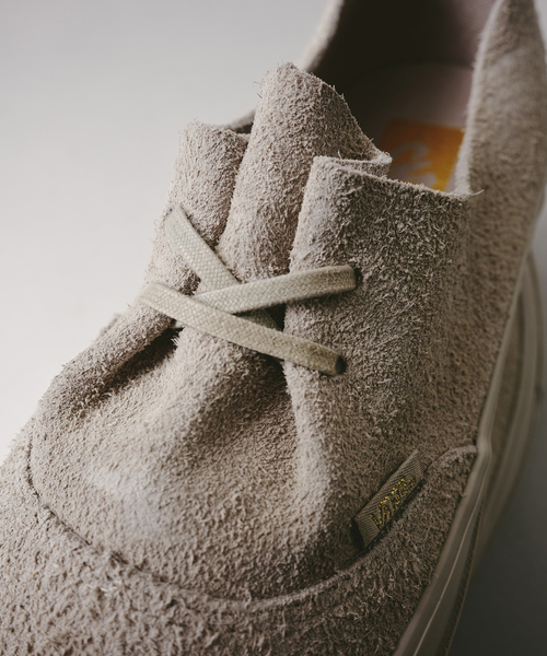 VANS(バンズ)の「VANS / ヴァンズ プレミアム オーセンティック イーズ(その他シューズ・メンズ・ベージュ・26cm/27cm/27.5cm/28cm/26.5cm)」の2枚目の写真