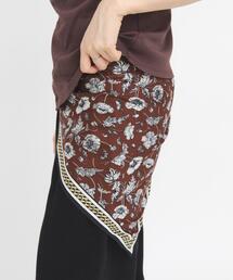 KBF（ケイビーエフ）の「トライアングルスカーフ（バンダナ/スカーフ）」