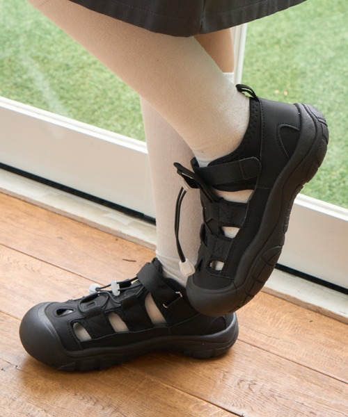 Birthday room（バースデイルーム）の「ドローコードスニーカーサンダル/Drawstring sneaker sandals（サンダル・レディース・ブラック/アイボリー・LARGE/MEDIUM/SMALL）」の3枚目の写真