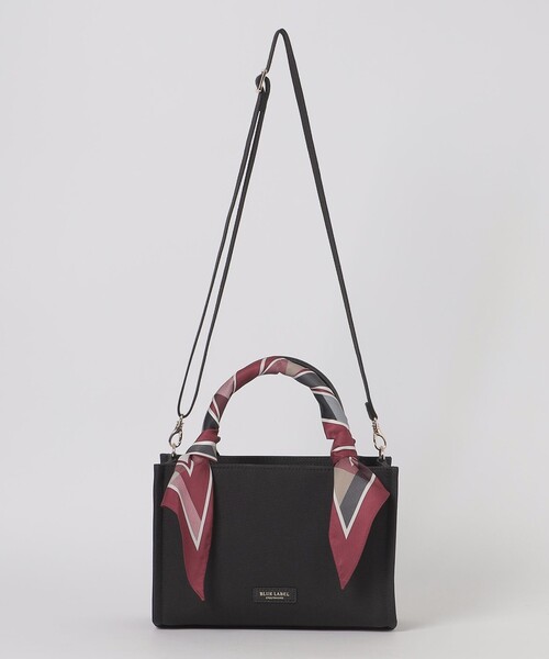 BLUE LABEL CRESTBRIDGE(ブルーレーベルクレストブリッジ)の「スカーフスクエアミニトート(ショルダーバッグ・レディース・ブラック/ネイビー・FREE)」の14枚目の写真