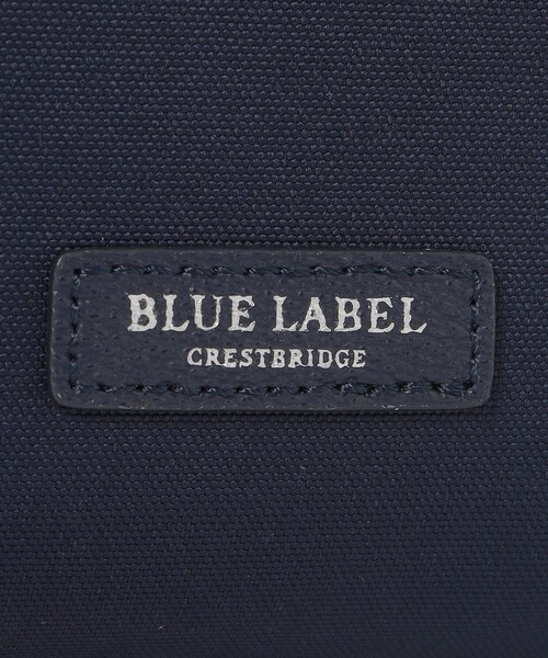 BLUE LABEL CRESTBRIDGE(ブルーレーベルクレストブリッジ)の「スカーフスクエアミニトート(ショルダーバッグ・レディース・ブラック/ネイビー・FREE)」の4枚目の写真