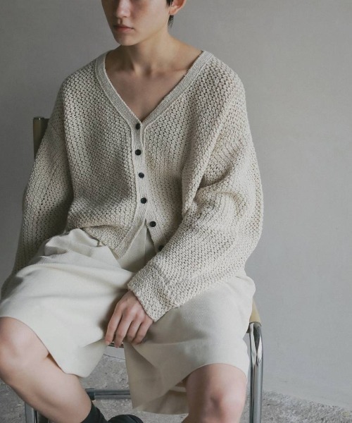 anuke（アンヌーク）の「Tuck Half Pants 62610716（その他パンツ・メンズ・オフホワイト/ネイビー・38/36）」の13枚目の写真