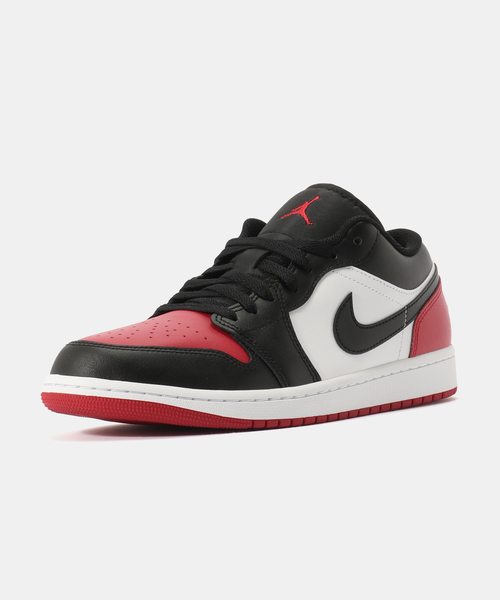 JORDAN BRAND(ジョーダンブランド)の「JORDAN BRAND AIR JORDAN 1 LOW 553558-161(スニーカー・メンズ・レッド・28.5cm/28cm/27.5cm/27cm/26.5cm/26cm)」の2枚目の写真