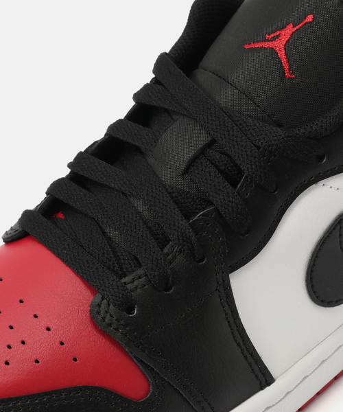 JORDAN BRAND(ジョーダンブランド)の「JORDAN BRAND AIR JORDAN 1 LOW 553558-161(スニーカー・メンズ・レッド・28.5cm/28cm/27.5cm/27cm/26.5cm/26cm)」の6枚目の写真