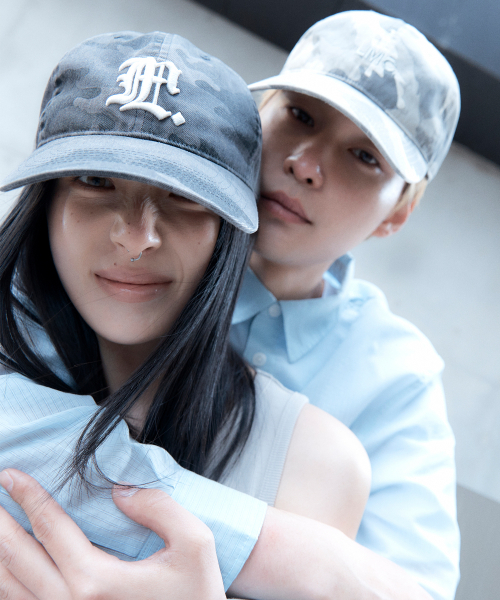 LMCの「GOTHIC 6PANEL CAP black camo(キャップ・レディース・その他・OS)」の4枚目の写真