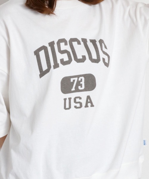 DISCUS ATHLETIC(ディスカス アスレチック)の「【DISCUS ATHLETIC】DISCUSカレッジロゴ / ルーズシルエット ショートスリーブTee(Tシャツ/カットソー・レディース・ブルー/オフホワイト/レッド・M)」の16枚目の写真