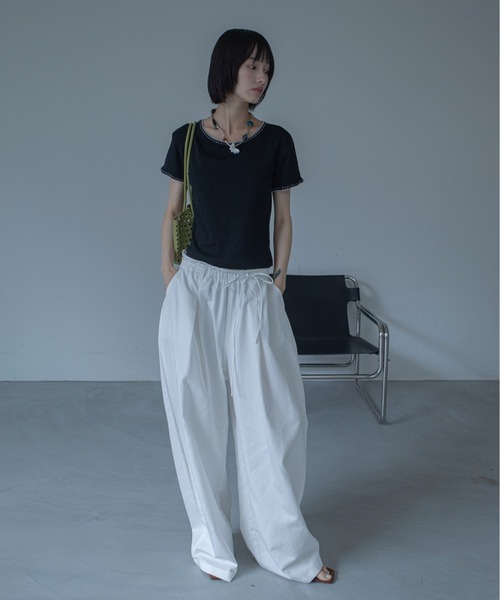 VACANCY(ヴァカンシー)の「ウェーブステッチ配色シンプルTシャツ(Tシャツ/カットソー・レディース・ホワイト/ブラック/グリーン・FREE)」の7枚目の写真