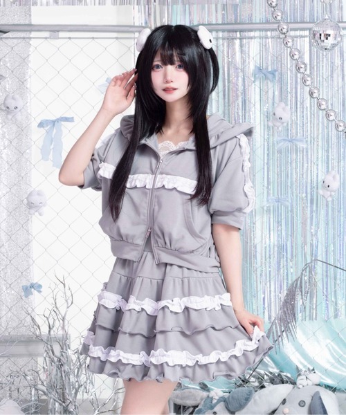 Whinny(ホワイニー)の「Whinny/【Whinny×やさうさちゃん】ロマンチストやさうさちゃんスカート(スカート・レディース・グレー/ホワイト/ブラック・FREE)」の6枚目の写真