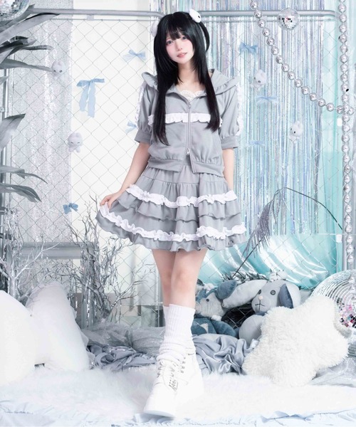 Whinny(ホワイニー)の「Whinny/【Whinny×やさうさちゃん】ロマンチストやさうさちゃんスカート(スカート・レディース・グレー/ホワイト/ブラック・FREE)」の7枚目の写真