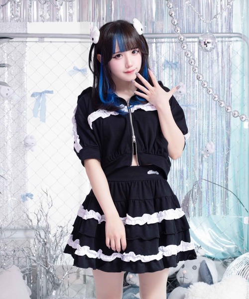 Whinny(ホワイニー)の「Whinny/【Whinny×やさうさちゃん】ロマンチストやさうさちゃんスカート(スカート・レディース・グレー/ホワイト/ブラック・FREE)」の11枚目の写真