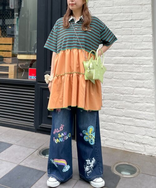 HELLO.SANFRANCISCO(ハローサンフランシスコ)の「【HELLO.SANFRANCISCO/ハローサンフランシスコ】スタースタッズショルダーバッグ(ショルダーバッグ・レディース・グリーン/ピンク・ONE SIZE)」の4枚目の写真