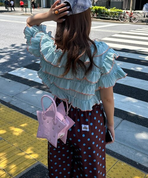 HELLO.SANFRANCISCO(ハローサンフランシスコ)の「【HELLO.SANFRANCISCO/ハローサンフランシスコ】スタースタッズショルダーバッグ(ショルダーバッグ・レディース・グリーン/ピンク・ONE SIZE)」の20枚目の写真