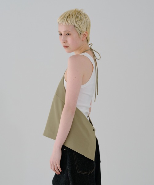 lit(リット)の「Halter Neck Tops(シャツ/ブラウス・レディース・ベージュ/ブラック・FREE)」の13枚目の写真