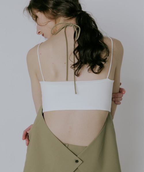 lit(リット)の「Halter Neck Tops(シャツ/ブラウス・レディース・ベージュ/ブラック・FREE)」の6枚目の写真