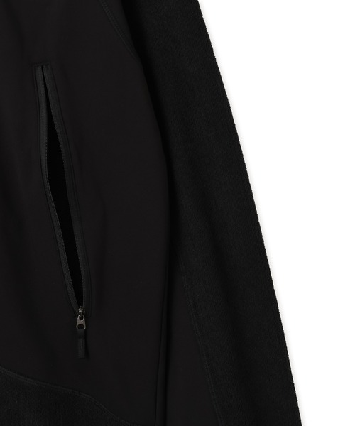 THE NORTH FACE(ザノースフェイス)の「THE NORTH FACE VERSA VENT FLEECE JACKET / ザ・ノース・フェイス バーサ ベント フリース ジャケット(その他アウター・メンズ・ブラック×パープル/ブラック/カーキ・L/M/S/XXL/XL)」の5枚目の写真