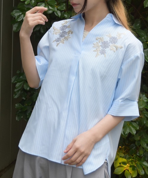 フラワー刺繍スキッパーシャツ（シャツ/ブラウス）｜axes femme