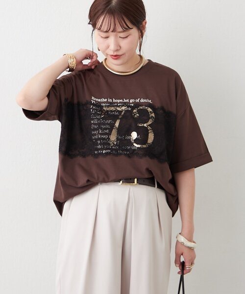 Remind me and forever(リマインドミーアンドフォーエバー)の「フロントレースロゴTシャツ(Tシャツ/カットソー・レディース・ブラウン/オフホワイト/スミクロ・FREE)」の3枚目の写真
